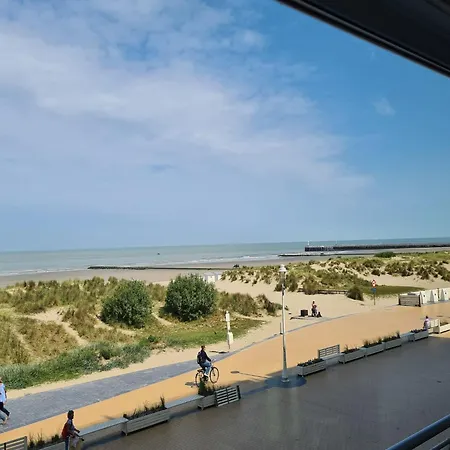 Eclaircie 101 With Beautiful Sea Views Apartment Nieuwpoort