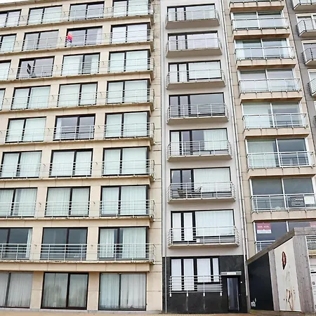 Апартаменты In With Ocean Views Ньивпорт